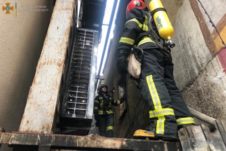 В многоэтажке на Малой Арнаутской загорелись кондиционеры (фото)