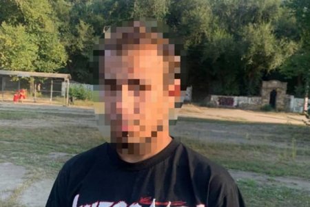 В Приморском и Суворовском районах выявлены распространители наркотиков