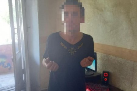 В Приморском и Суворовском районах выявлены распространители наркотиков