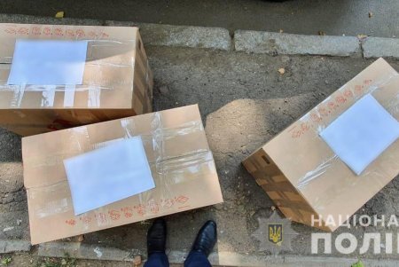 Из трех торговых точек в городе изъяли тысячи пачек контрафактной табачной продукции (фото)