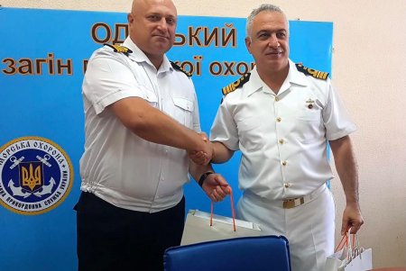 В Одессу зашел катер Береговой охраны Турции