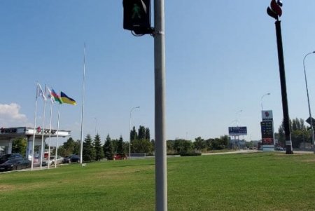 На Киевском шоссе обновлен светофорный объект (фото)