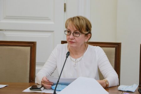 30 организаций соревнуются за возможность реализации социально значимых проектов за счет бюджета города (фото)