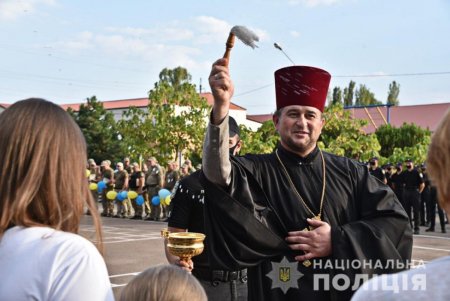 В Одессе встречали правоохранителей, которые несли службу в зоне проведения операции объединенных сил (фото, видео)