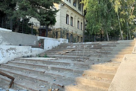Второй этап реконструкции бульвара Жванецкого: в районе Торговой укладывают плитку и сооружают фонтан (фото, видеокомментарий)