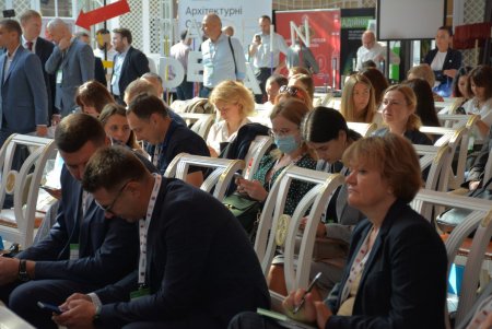 В Одессе проходит VІ международный инвестиционный бизнес-форум ODESA 5T (фоторепортаж)