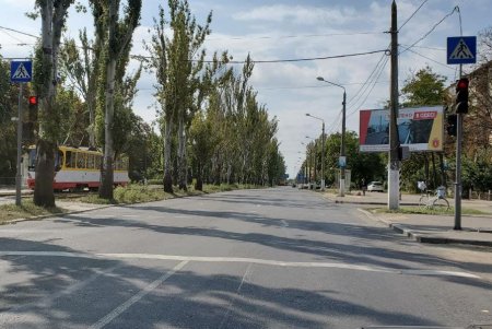 На Черемушках обновлена дорожная разметка на семи улицах с оживленным движением (фото)