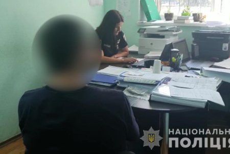 Задержаны воры, похитившие 400 тысяч долларов из авто на АЗС под Одессой (фото)