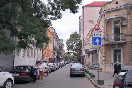 Переулок Нечипоренко - один из тихих уголков Одессы (фоторепортаж)