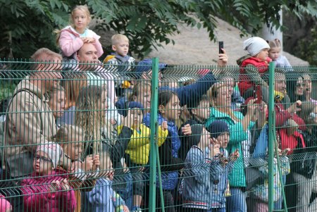В Одесском зоопарке отметили День рождения слонихи Венди (фоторепортаж)