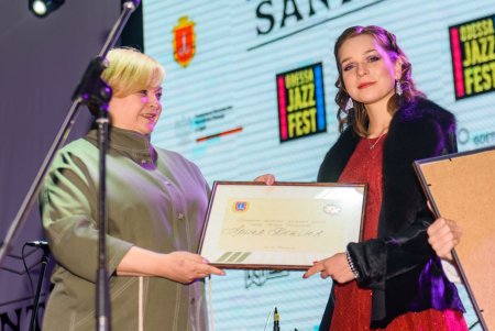 На открытии фестиваля Odessa JazzFest выступили юные победители премии имени Юрия Кузнецова (фото)