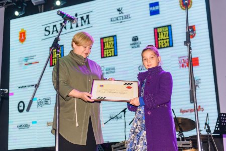 На открытии фестиваля Odessa JazzFest выступили юные победители премии имени Юрия Кузнецова (фото)