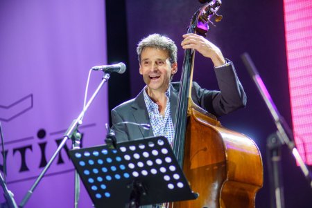 На открытии фестиваля Odessa JazzFest выступили юные победители премии имени Юрия Кузнецова (фото)