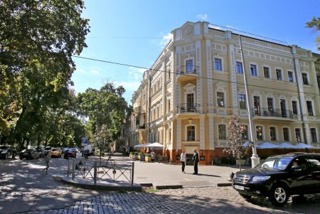 Дворянская: респектабельное прошлое старой улицы (фоторепортаж) 