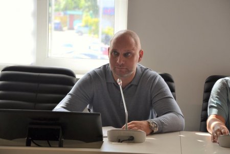 К отопительному сезону в одесских домах обновляли кровлю, окна, двери и проводили теплоизоляцию трубопровода центрального отопления (фото)