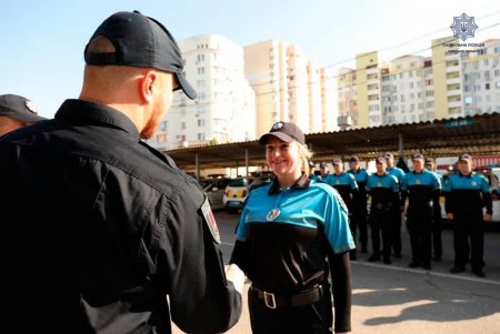 Более 400 раз выезжали по вызовам и выявили свыше 1200 нарушений ПДД: одесские велопатрульные завершили сезон (фото)