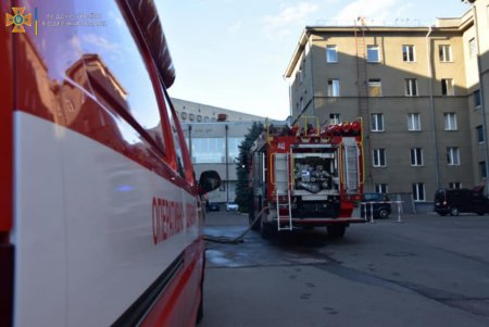 В «Экипаже» ОНМА произошел пожар: замкнуло электрокабели (фото)