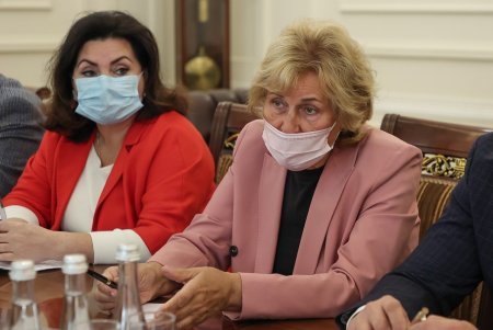 Кадры и обеспечение медучреждений: мэр Одессы провел совещание с руководителями больниц города (фото, видео)