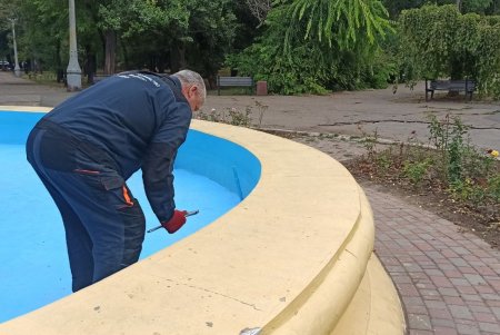 Городские фонтаны консервируют на зиму: три их них запечатают листами металла по европейской технологии (фото)