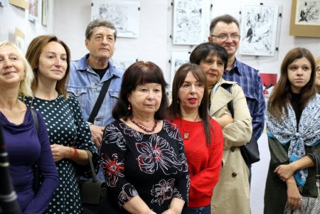 Во Всемирном клубе одесситов открылась выставка графики «Петля времени: преломление» (фоторепортаж)