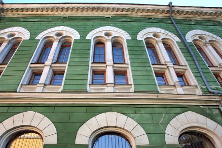 Прогулка по уютной улице Елисаветинской (фоторепортаж)
