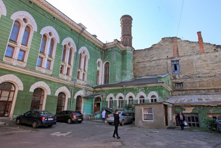 Прогулка по уютной улице Елисаветинской (фоторепортаж)