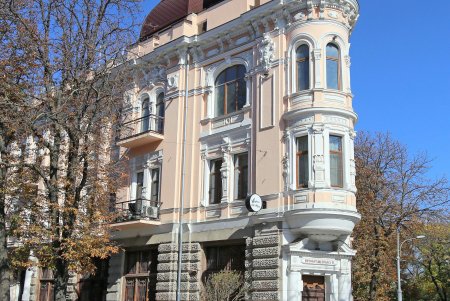 Прогулка по уютной улице Елисаветинской (фоторепортаж)