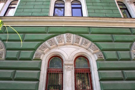 Прогулка по уютной улице Елисаветинской (фоторепортаж)