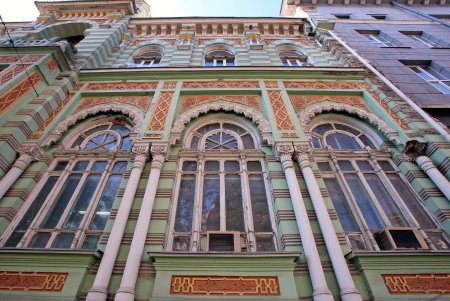 Прогулка по уютной улице Елисаветинской (фоторепортаж)