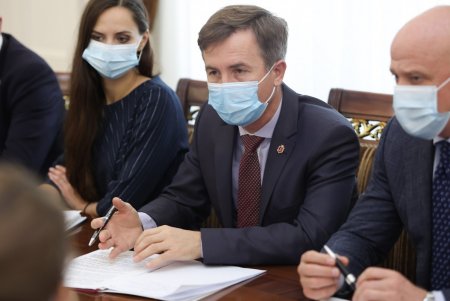 Мэр Одессы Геннадий Труханов провел встречу с польской делегацией Института национальной памяти (фото) 