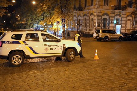 Воздух стал чище и снизился уровень шума: самой большой в стране пешеходной зоне уже четыре месяца (фоторепортаж) 