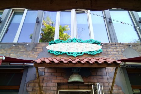 Почти 80 незаконных рекламных конструкций убрали с улиц города (фото)