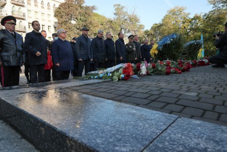 Память защитников и защитниц Украины почтили одесситы (фоторепортаж)