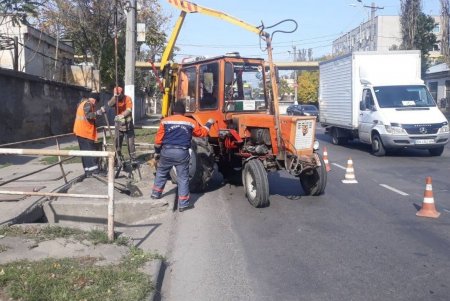 Коммунальные службы Одессы проводят санитарные дни и субботники (фото)