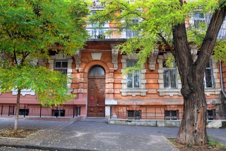 Архитектурные шедевры Молдаванки (фоторепортаж)