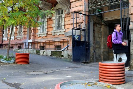 Архитектурные шедевры Молдаванки (фоторепортаж)