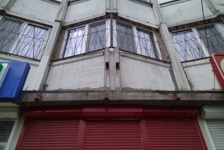 Более 40 незаконных рекламных конструкций убрали с улиц города (фото)