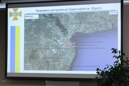 Пожарная безопасность в школах и дополнительные депо для спасателей: накануне зимнего сезона городские власти и ГСЧС обсудили актуальные вопросы