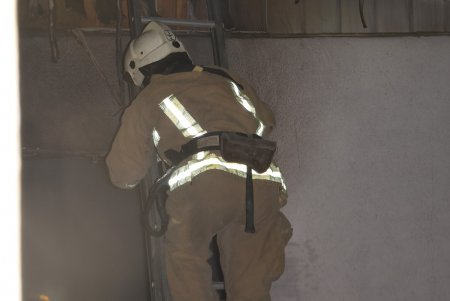 Ночной пожар на Большой Арнаутской унес жизнь мужчины (фото)