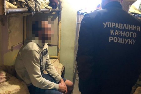 В Одессе заключенный прямо из следственного изолятора размещал в интернете объявления по продаже несуществующей техники (фото, видео)