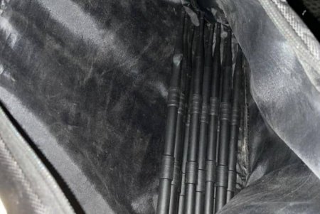 Этническую группировку рецидивистов задержали в момент кражи бытовой техники на промрынке под Одессой (фото)