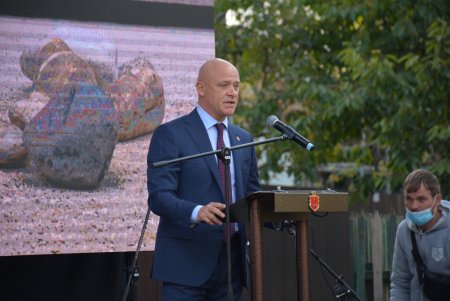 «Страдания, которые невозможно измерить…» на месте будущего мемориала жертвам Холокоста заложили капсулу времени с посланием (фоторепортаж) 