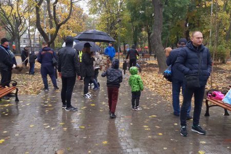 В рамках акции «1000 акаций» в Одессе высадили первые 88 деревьев (фото)
