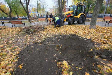 В Одессе стартовала акция «1000 акаций» (фоторепортаж)