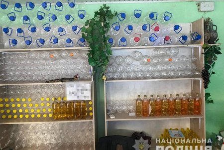 Пятеро реализаторов контрафактных алкоголя и сигарет привлечены к ответственности одесскими полицейскими