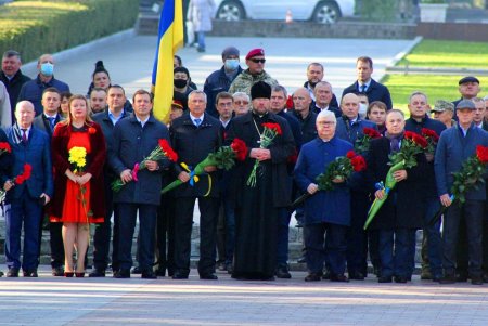 В Одессе отмечают 77-ю годовщину освобождения Украины от нацистских оккупантов (фоторепортаж)