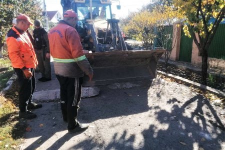 Незаконно установленные юнипаркеры демонтировали в Суворовском районе (фото)
