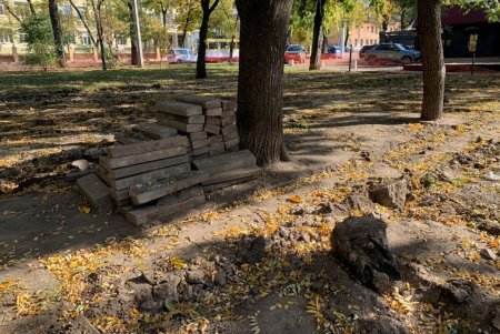 На Старопортофранковской началось благоустройство сквера «Регенсбург» (фото)