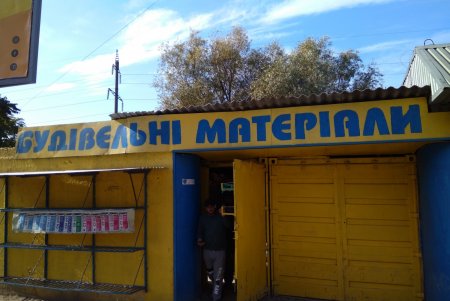 Еще почти 90 незаконных рекламных высесок убрали с одесских улиц (фото)