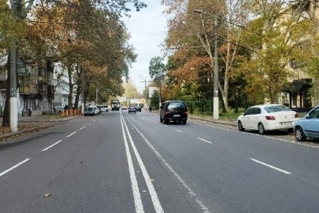 Новую разметку по технологии «холодный пластик» нанесли на Большой Арнаутской и Сегедской (фото)